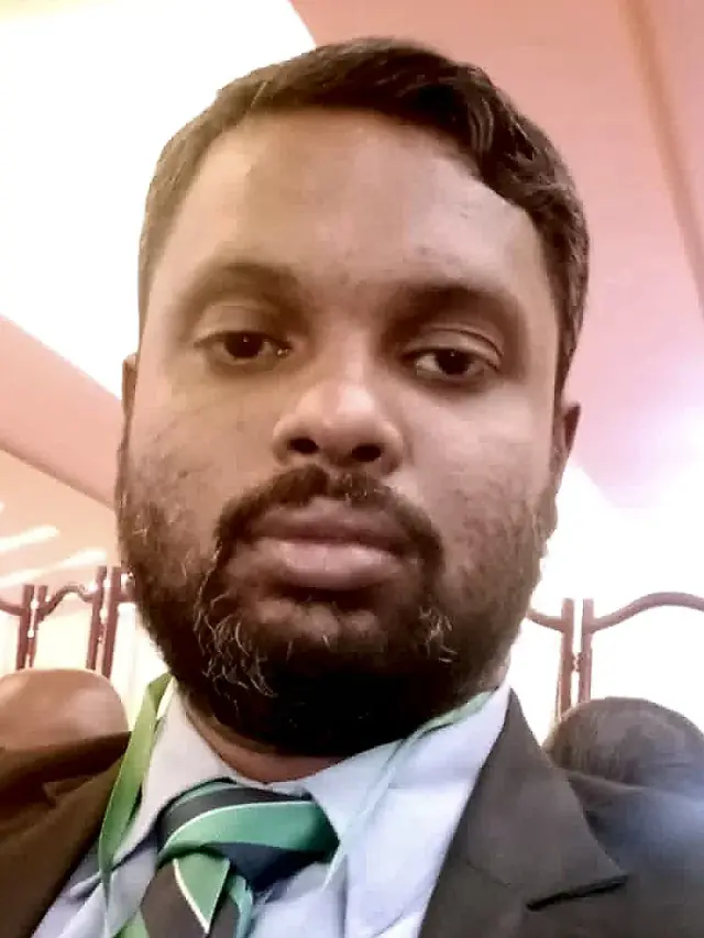 Dr. Vimukthi De Zoysa